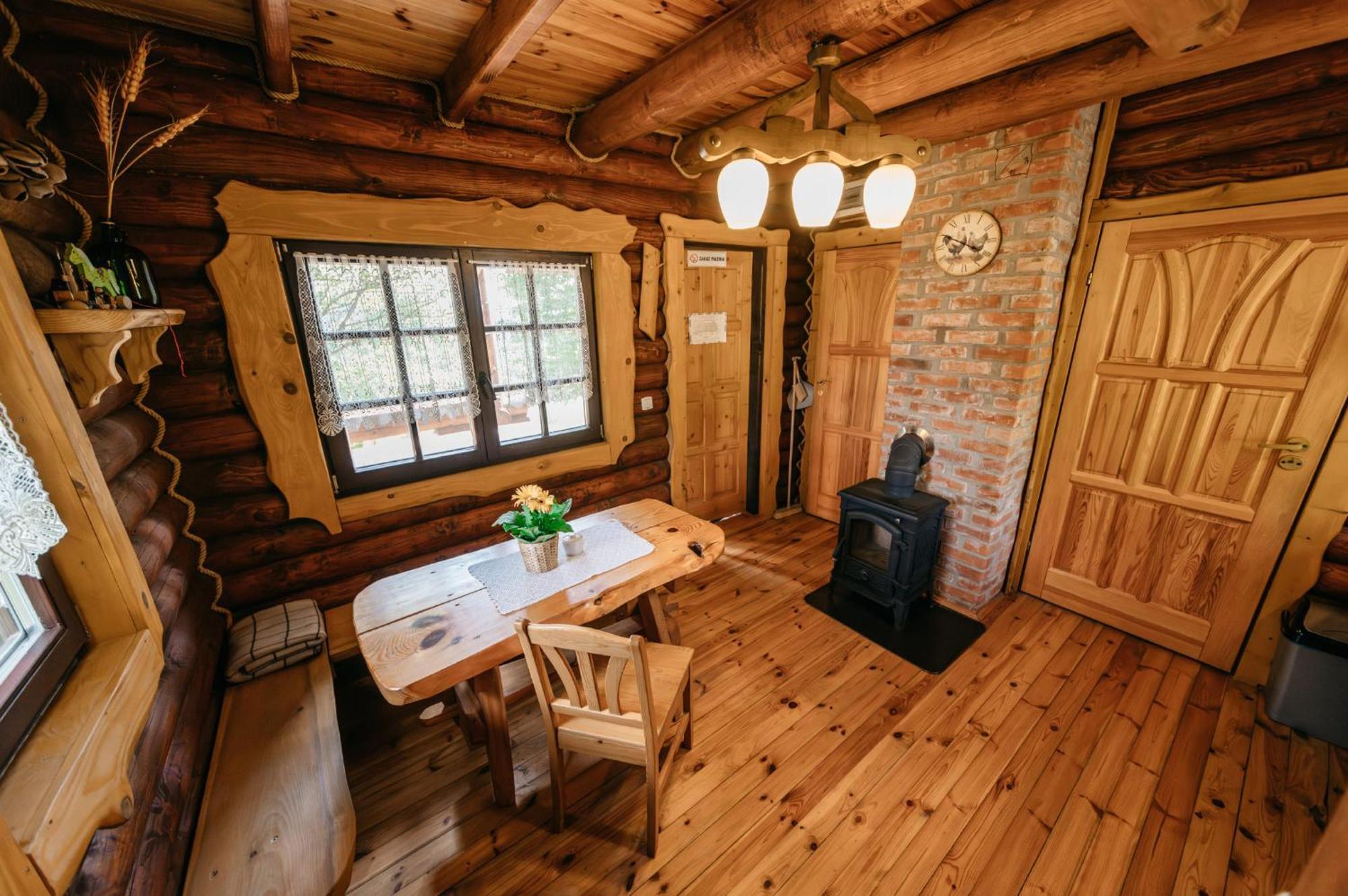 Bieszczadzka Bania Villa Lesko Bagian luar foto