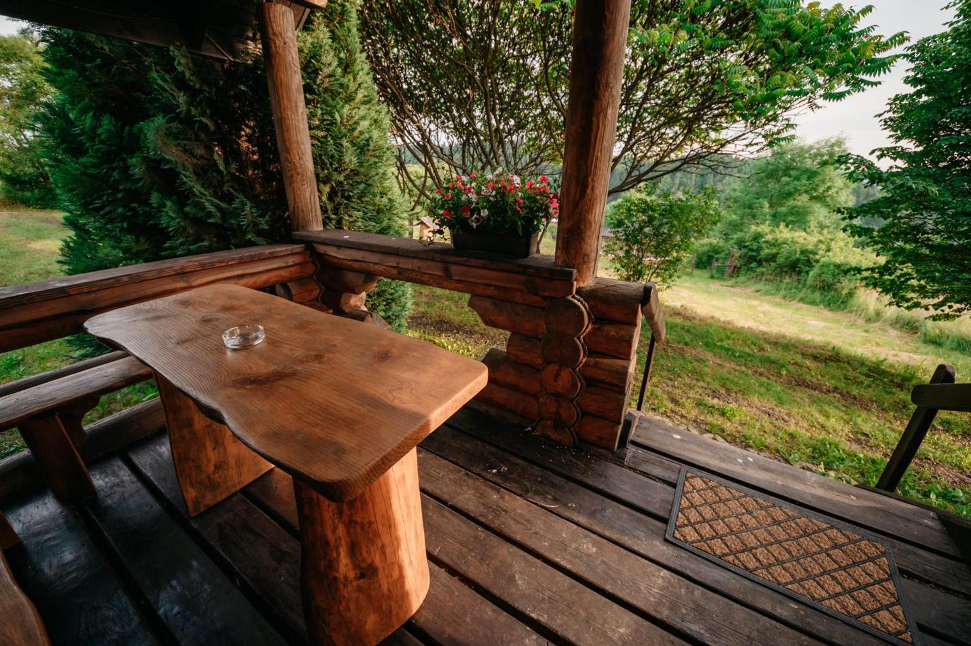 Bieszczadzka Bania Villa Lesko Bagian luar foto